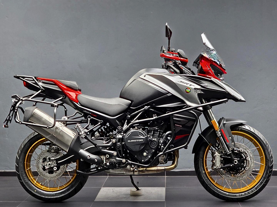 QJ MOTOR SRT 900 SX, image 2