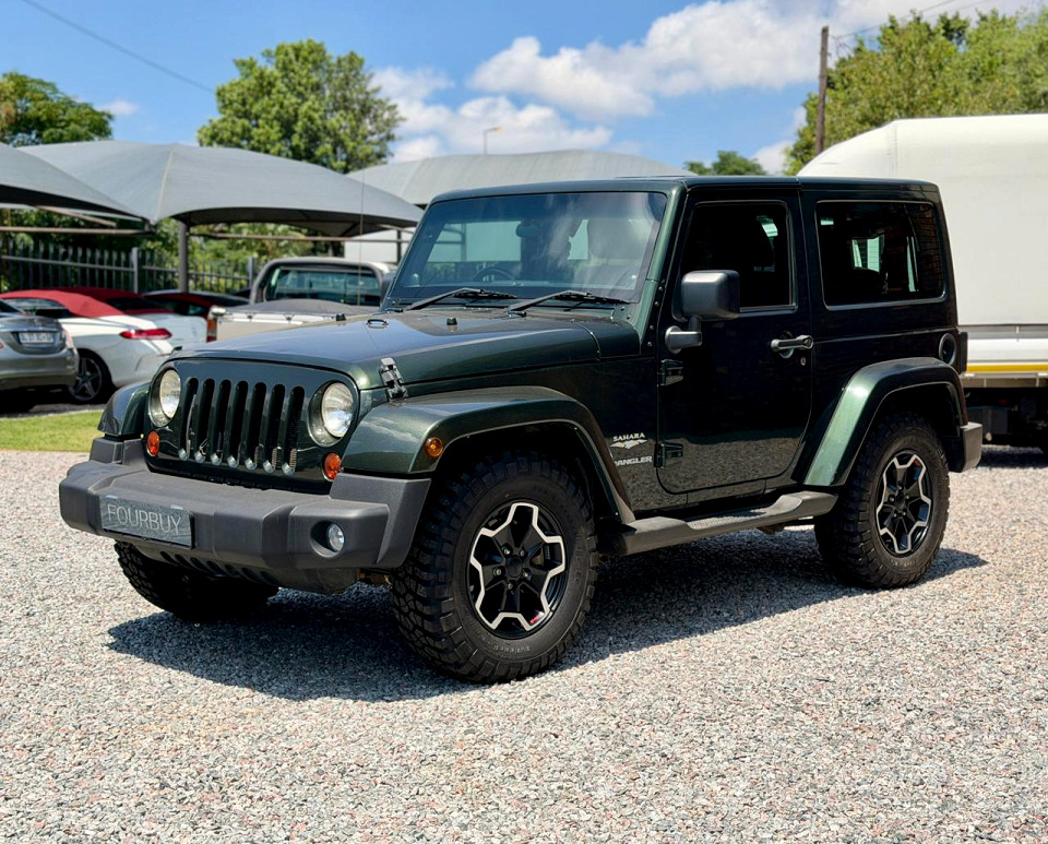 Jeep Wrangler 3.8L Sahara, image 1