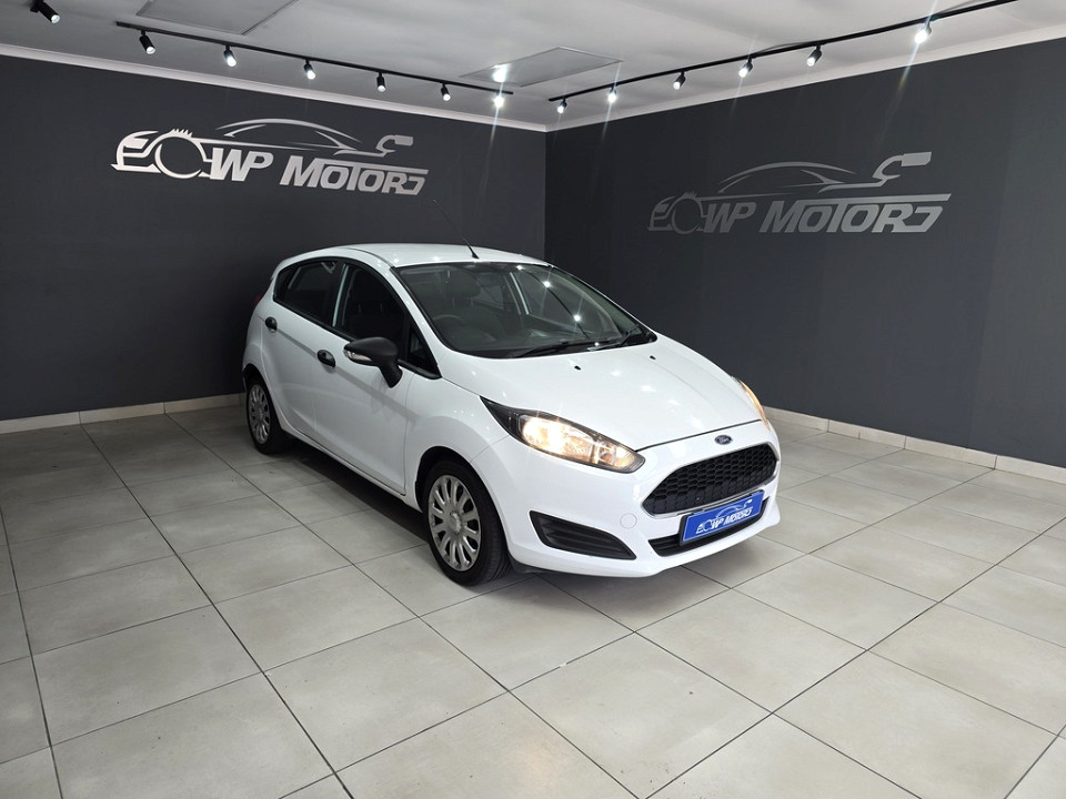 FORD FIESTA 1.4 AMBIENTE 5 Dr, image 1