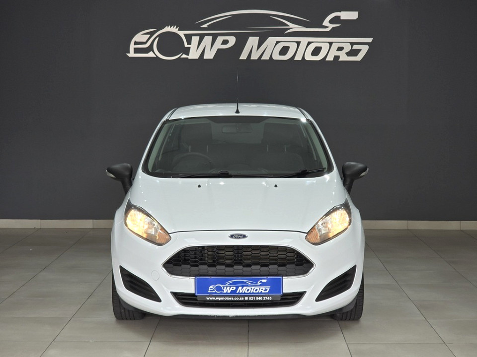 FORD FIESTA 1.4 AMBIENTE 5 Dr, image 2