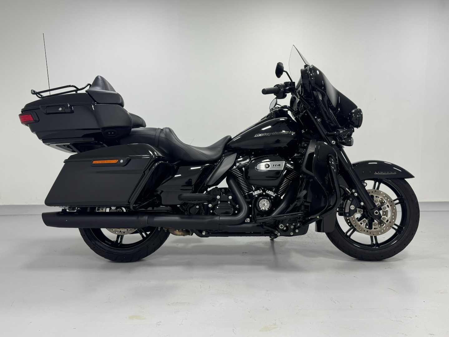 HARLEY DAVIDSON ULTRA LIMITED 114, image 1