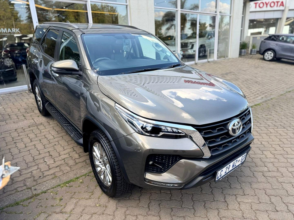 TOYOTA FORTUNER 2.8GD-6 R/B A/T, image 1