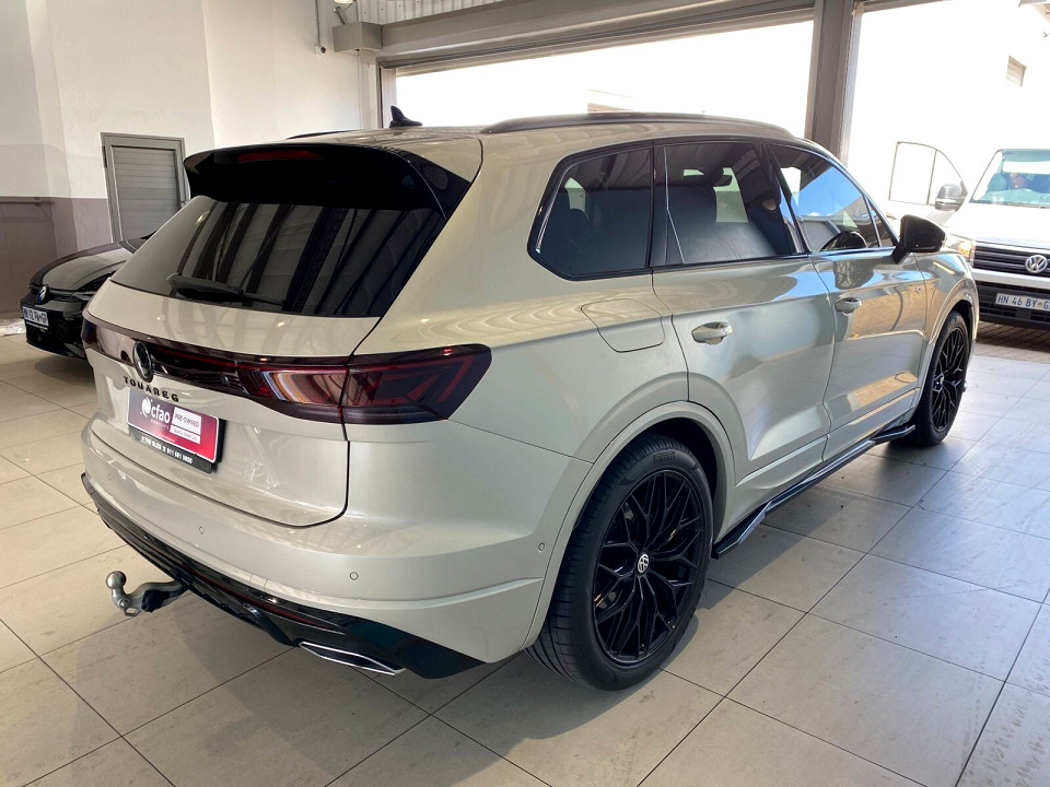 VOLKSWAGEN TOUAREG 3.0 TDI V6 R-LINE, image 2
