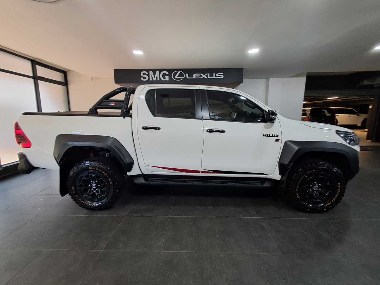 TOYOTA HILUX 2.8 GD-6 GR-S 4X4 A/T P/U D/C, image 2