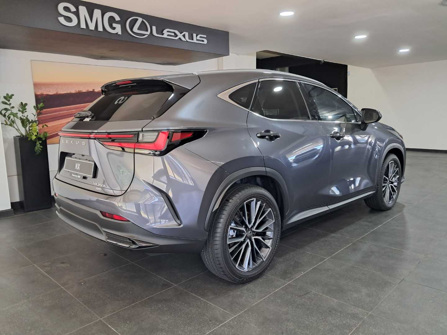LEXUS NX 350H SE, image 2