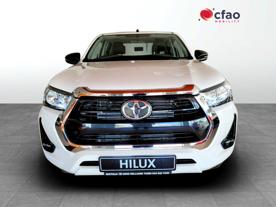 Toyota Hilux Double Cab  2.4GD6 4X4 Raider MT, image 2
