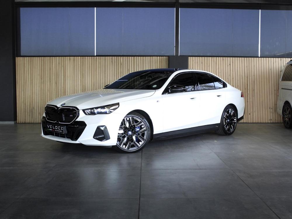 BMW i5 M60, image 1