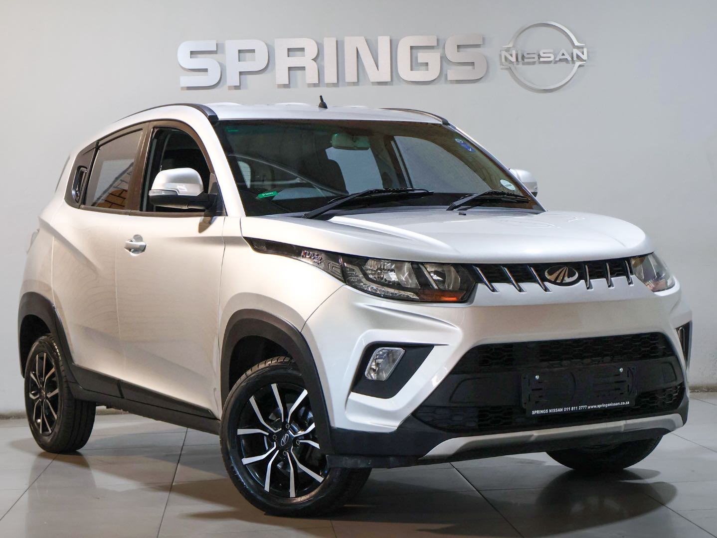 MAHINDRA KUV 100 1.2TD K8+ NXT, image 1