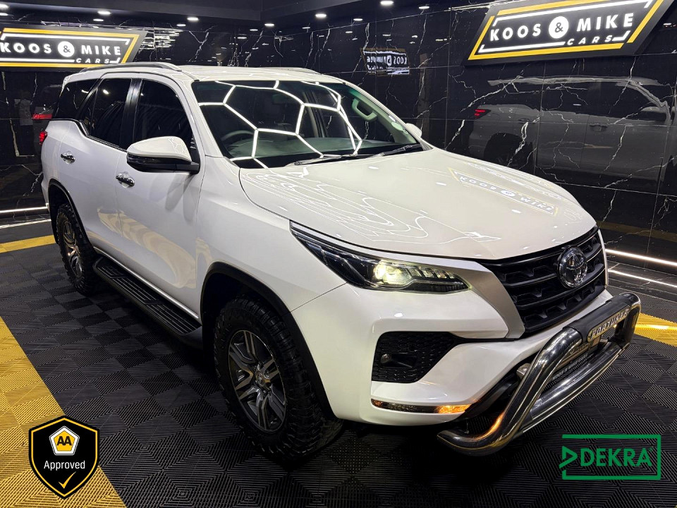 Toyota Fortuner 2.4GD-6 R/B A/T, image 2