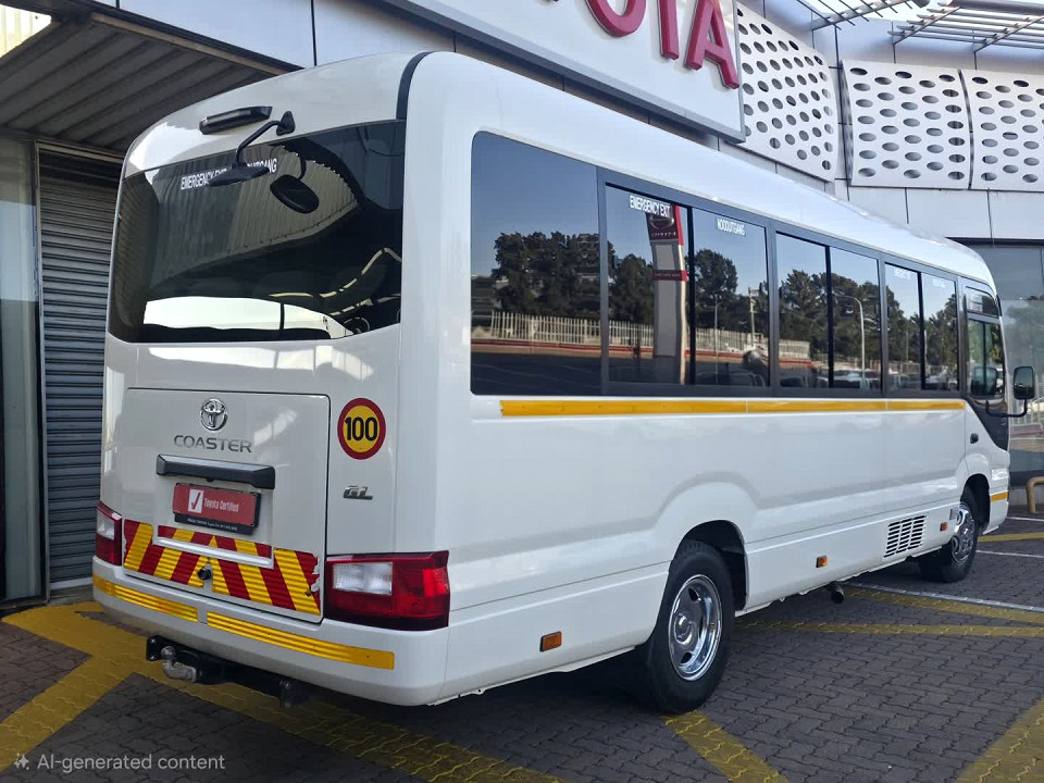 TOYOTA COASTER 2.8D GL A/T 23 SEATER B/S, image 2