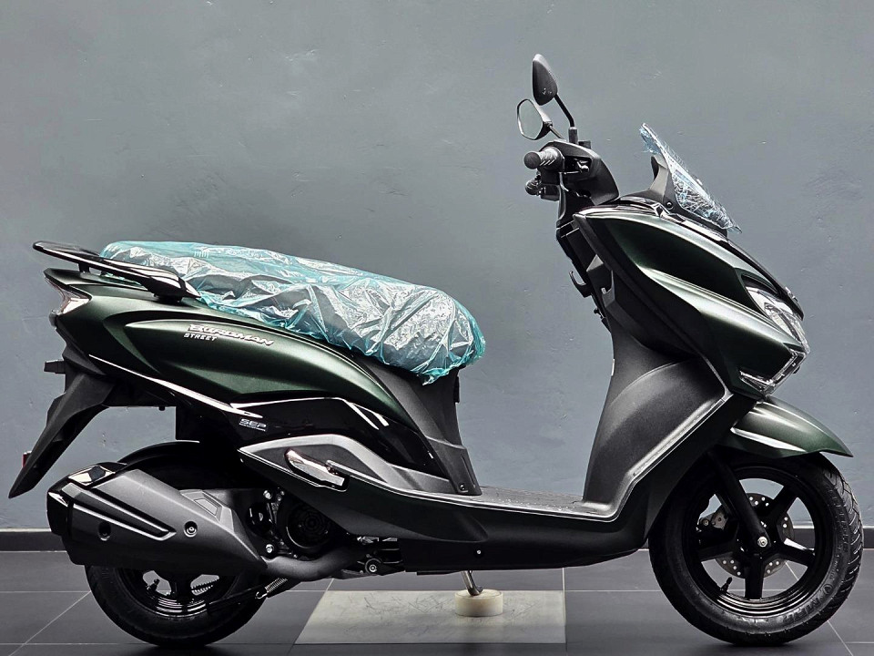 SUZUKI BURGMAN, image 2