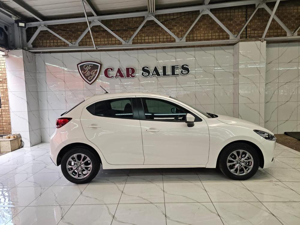 Mazda2 1.5 Dynamic A/T 5Dr, image 2