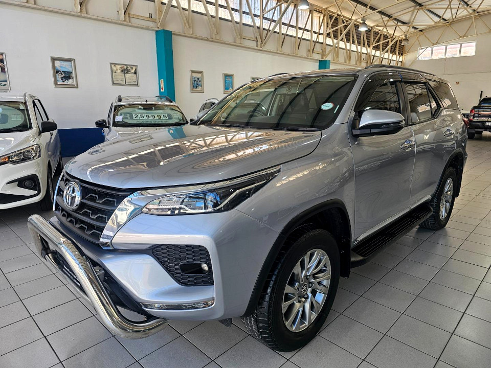 TOYOTA FORTUNER 2.8GD-6 4X4 A/T, image 1