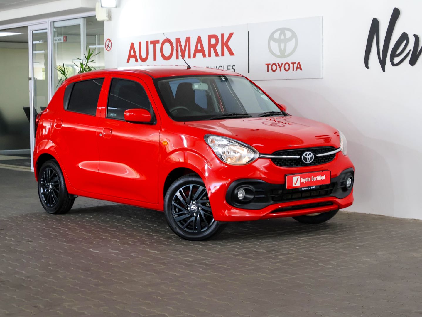 TOYOTA VITZ 1.0 XR, image 1