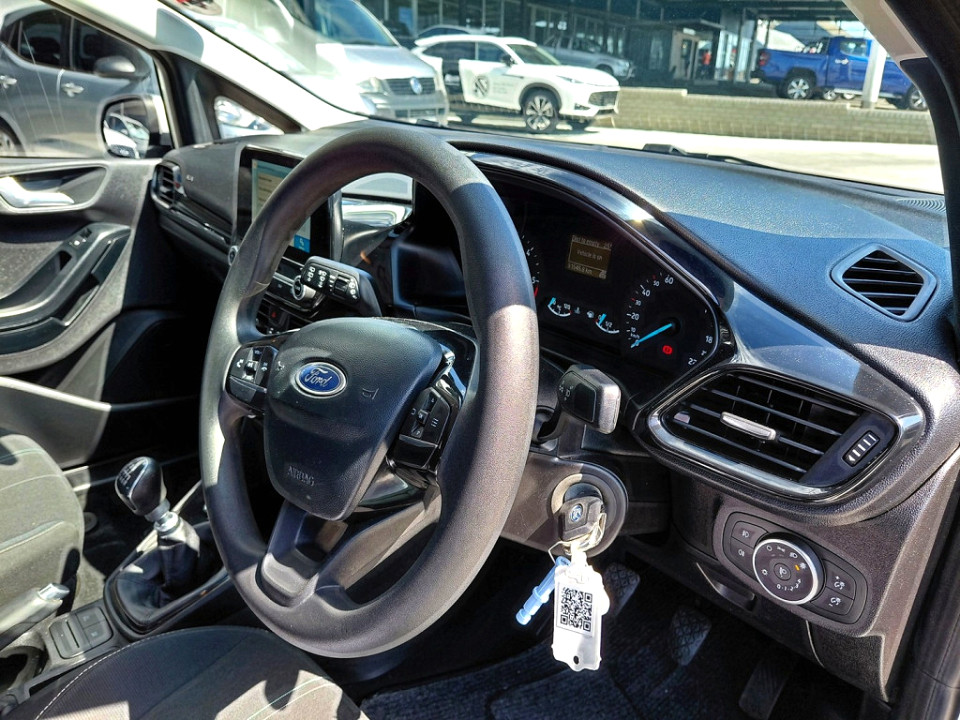 FORD FIESTA 1.5 TDCi TREND 5Dr, image 2