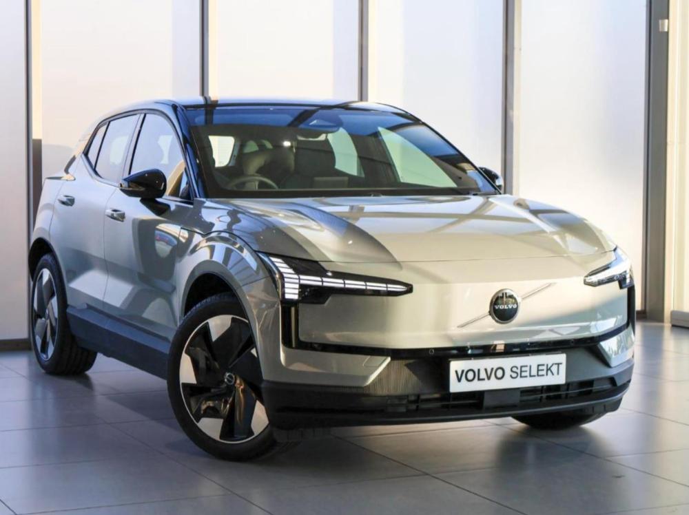 Volvo EX30 Ultra Twin Motor Performance, image 1