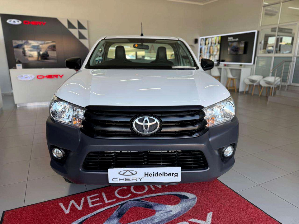 TOYOTA HILUX 2.4 GD-6 RB SR P/U S/C, image 2