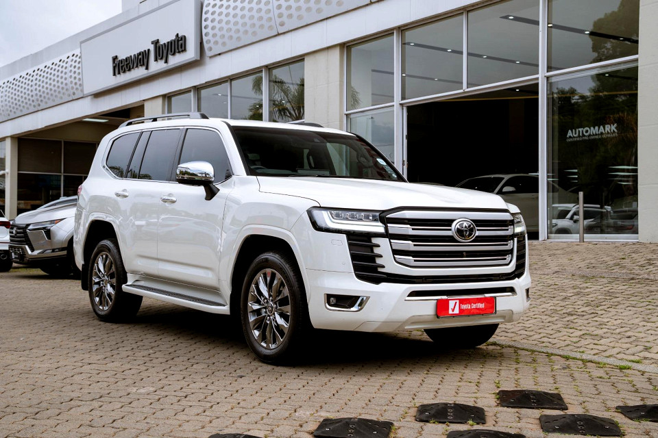 TOYOTA LANDCRUISER 300 V6 3.3D ZX, image 2