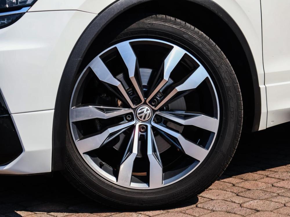 Volkswagen Tiguan 2.0 TSI Highline 4Motion DSG, image 2