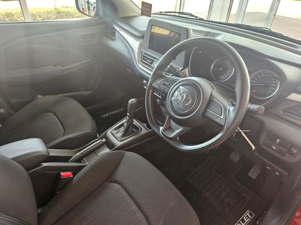 TOYOTA STARLET 1.5 Xi, image 1