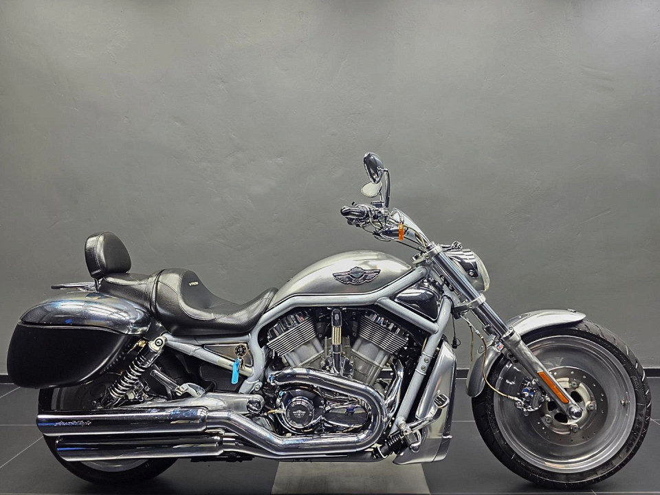 HARLEY-DAVIDSON VROD 1200, image 2