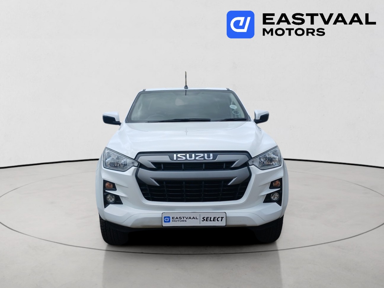 ISUZU D-MAX 1.9 Ddi LS 4X4 A/T D/C P/U, image 2