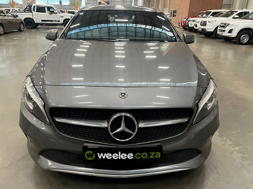 Mercedes-Benz A200 Style auto, image 2