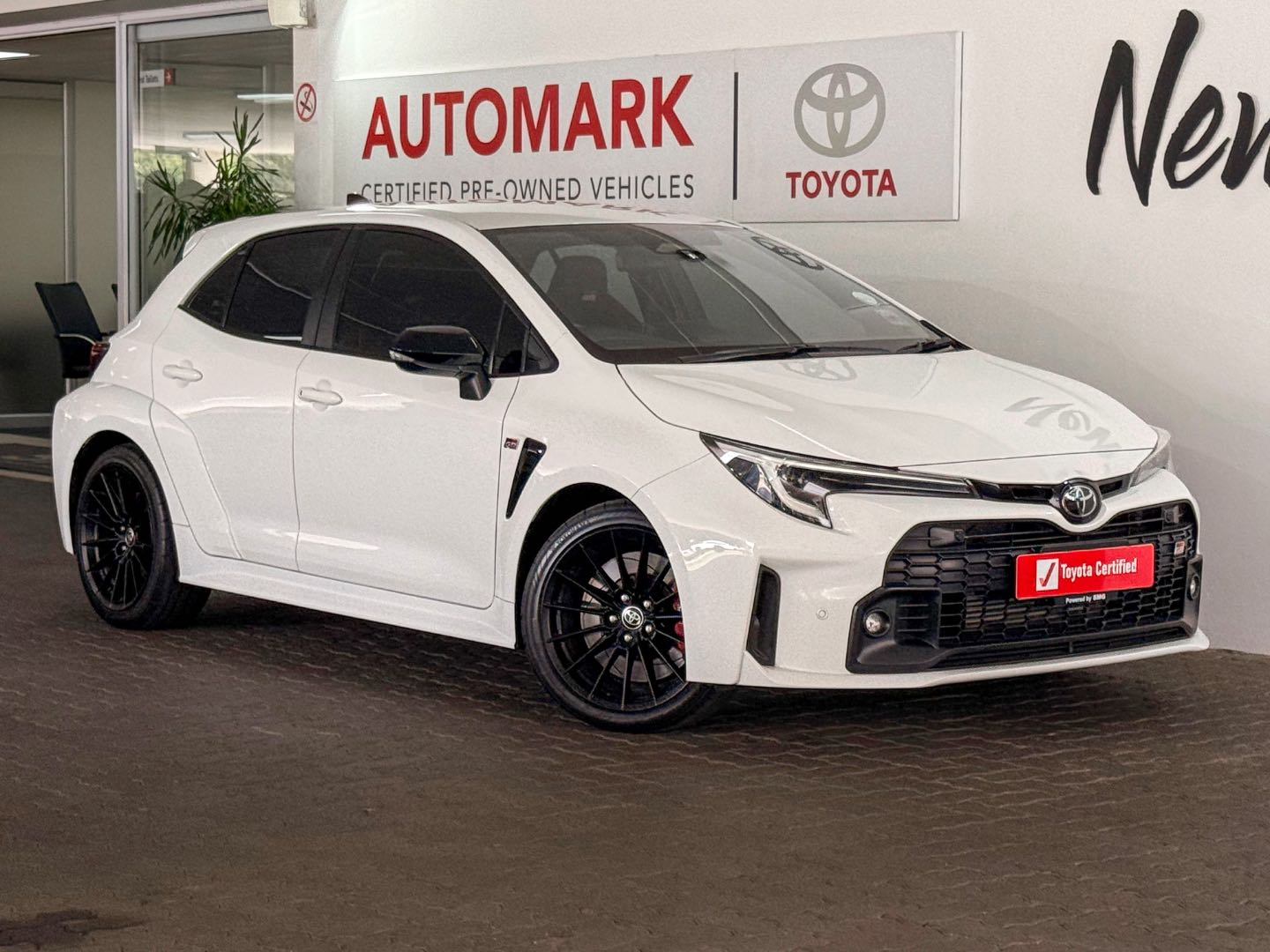 TOYOTA GR COROLLA 1.6T CORE (5DR), image 1