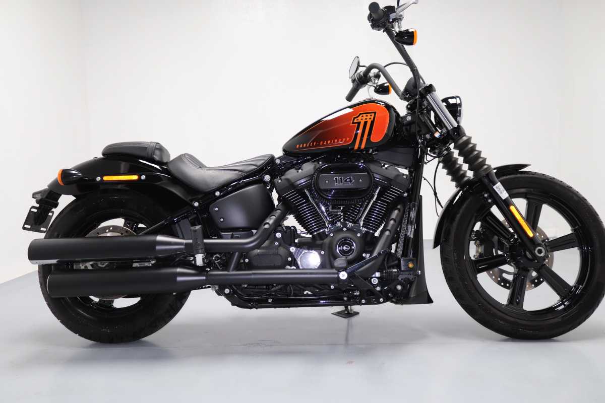 HARLEY DAVIDSON STREET BOB, image 1