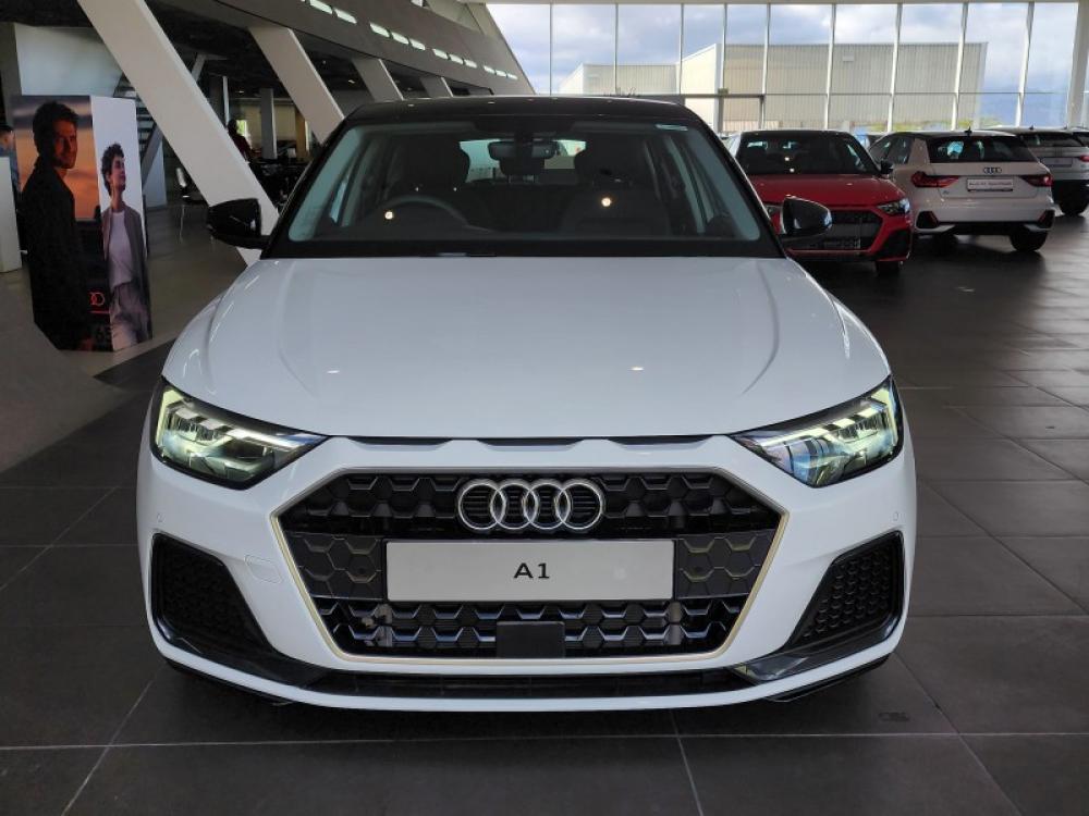 Audi A1 Sportback Advanced 30 TFSI S tronic, image 1