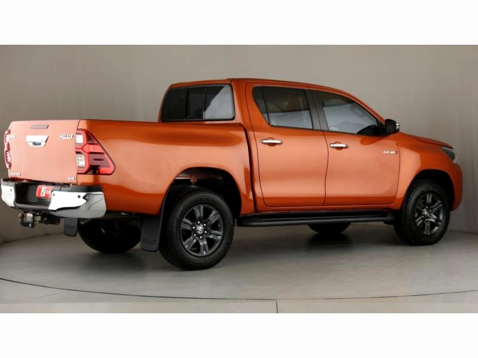 TOYOTA HILUX 2.8 GD-6 RAIDER 4X4 A/T P/U D/C, image 2