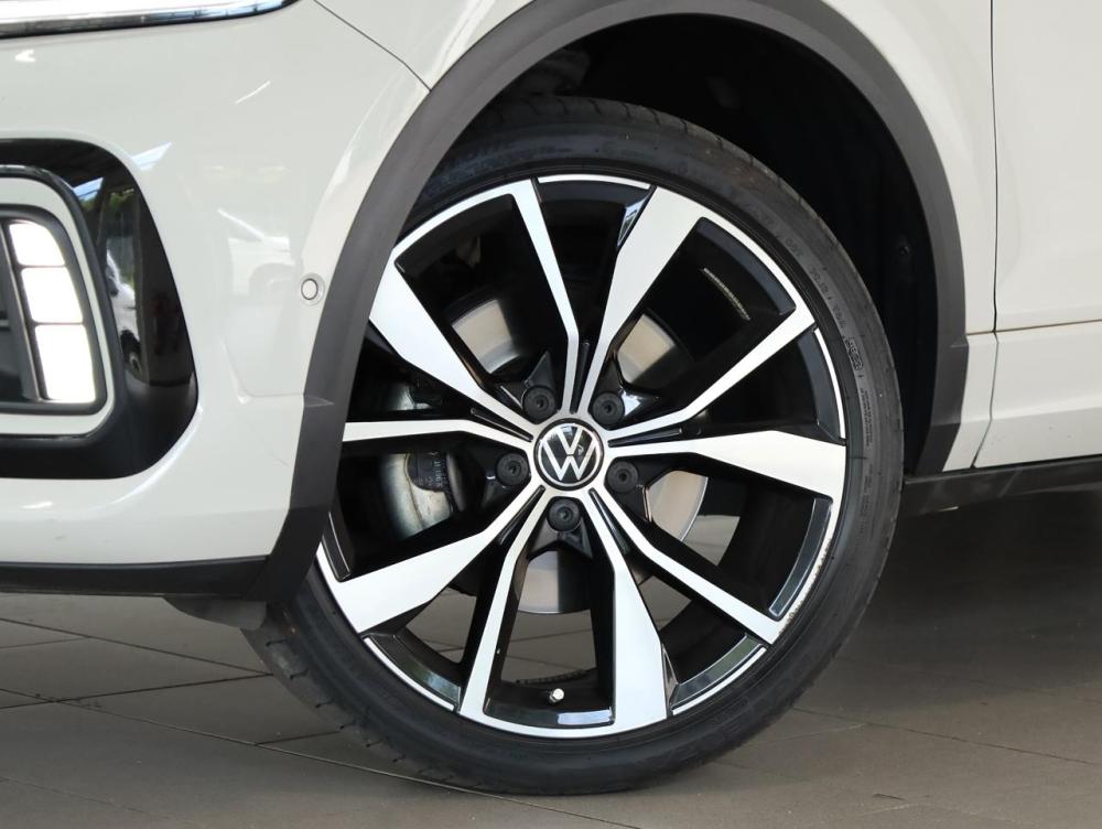Volkswagen T-Roc 2.0 TSI 4Motion R-Line DSG, image 2