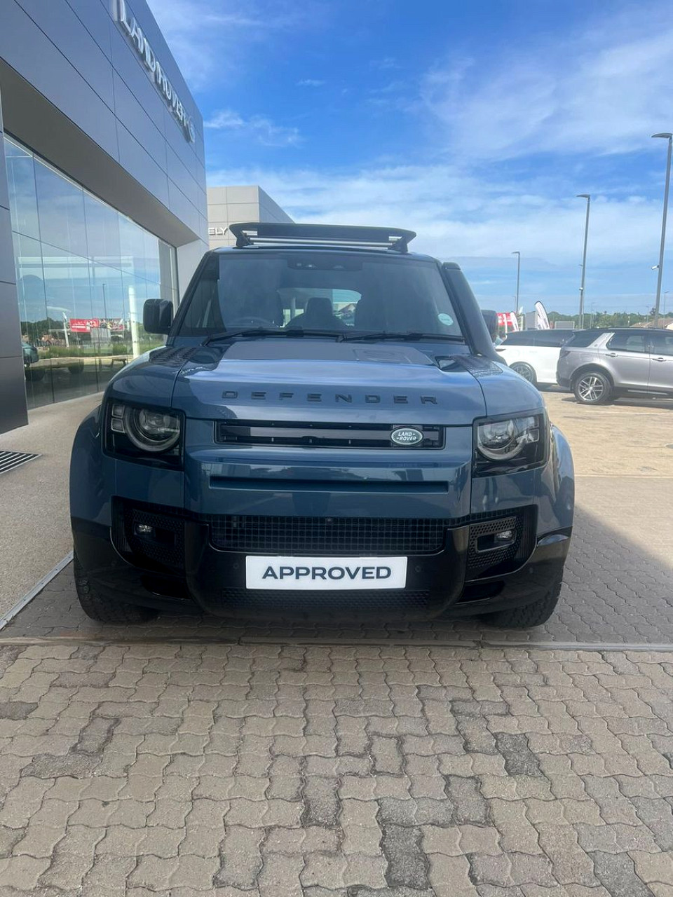 LAND ROVER DEFENDER 110 D350 HSE X-DYNAMIC, image 2