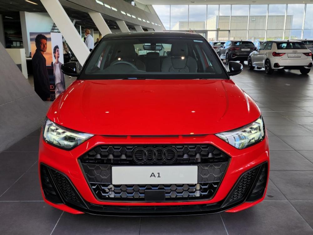 AUDI A1 SPORTBACK 30 TFSI BLACK EDITION S-TRONIC, image 2