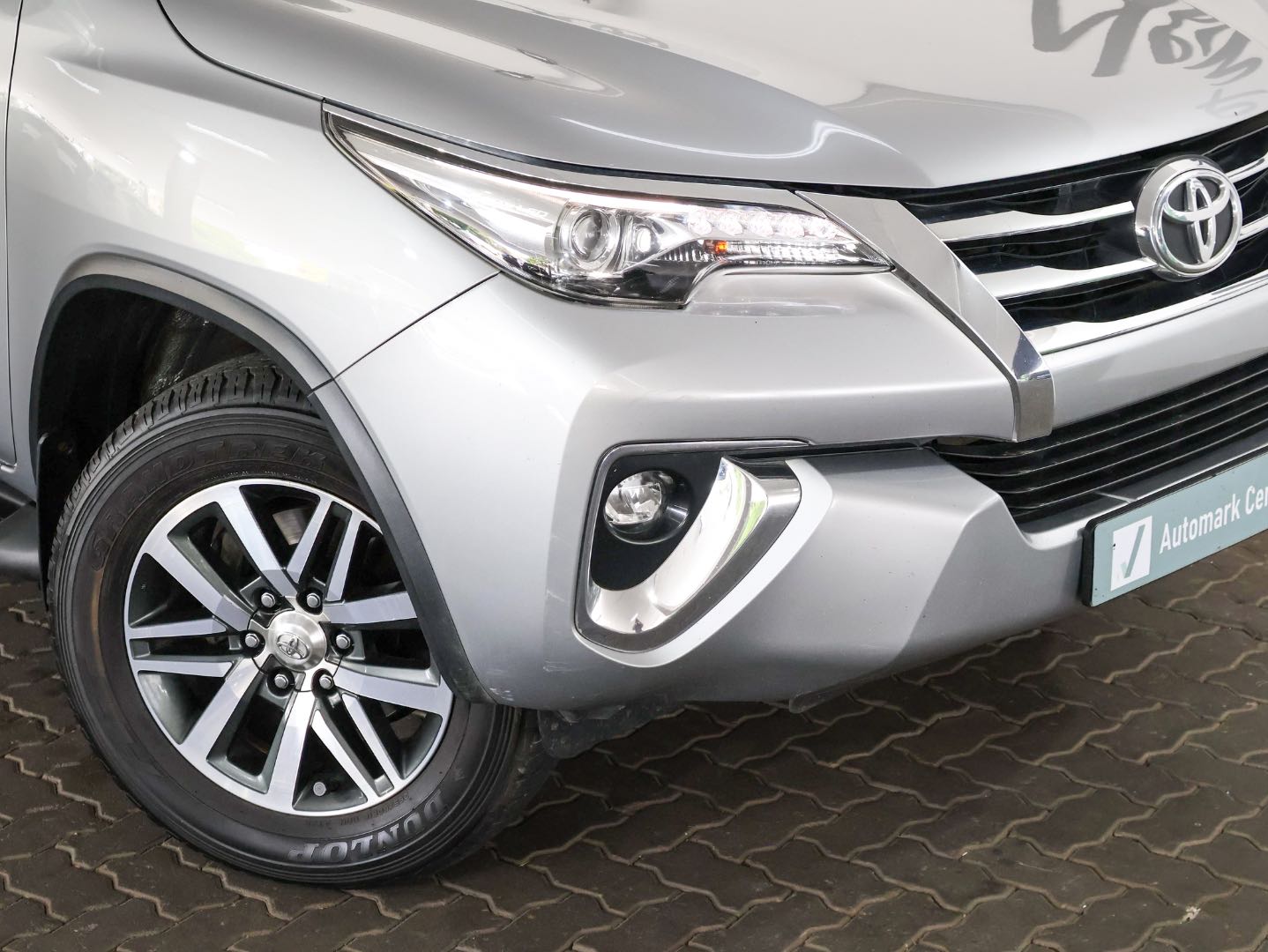 TOYOTA FORTUNER 2.8GD-6 R/B A/T, image 2