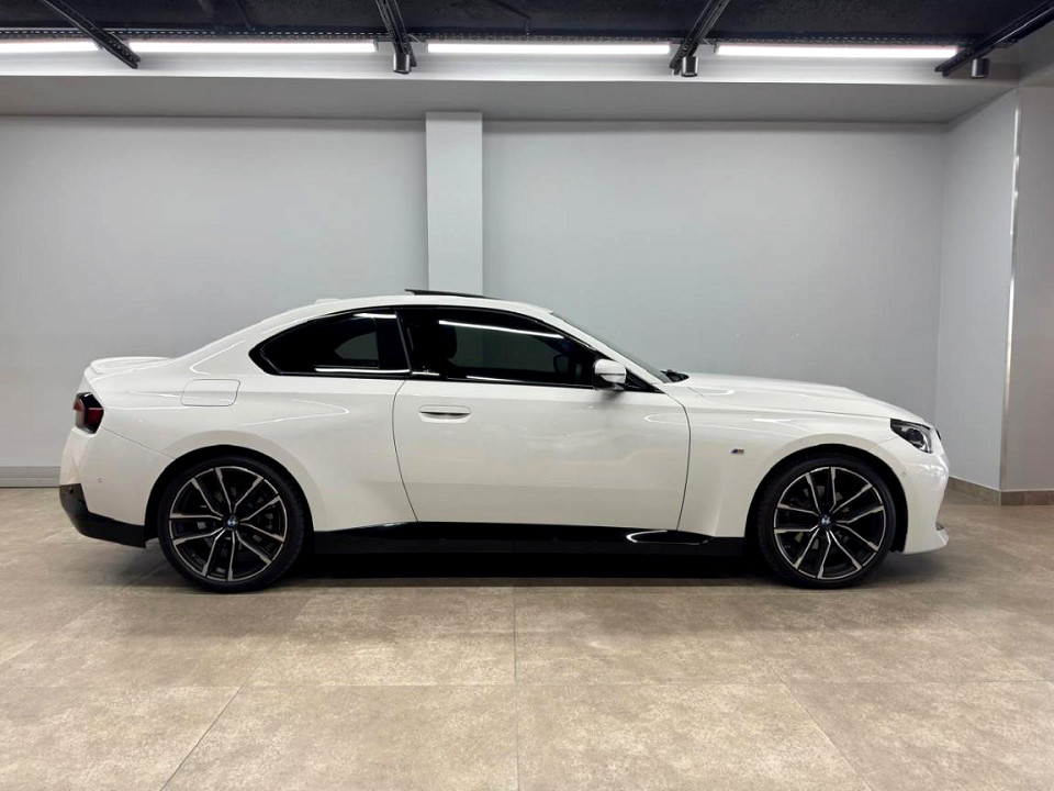 BMW 220i M SPORT A/T (G42), image 2