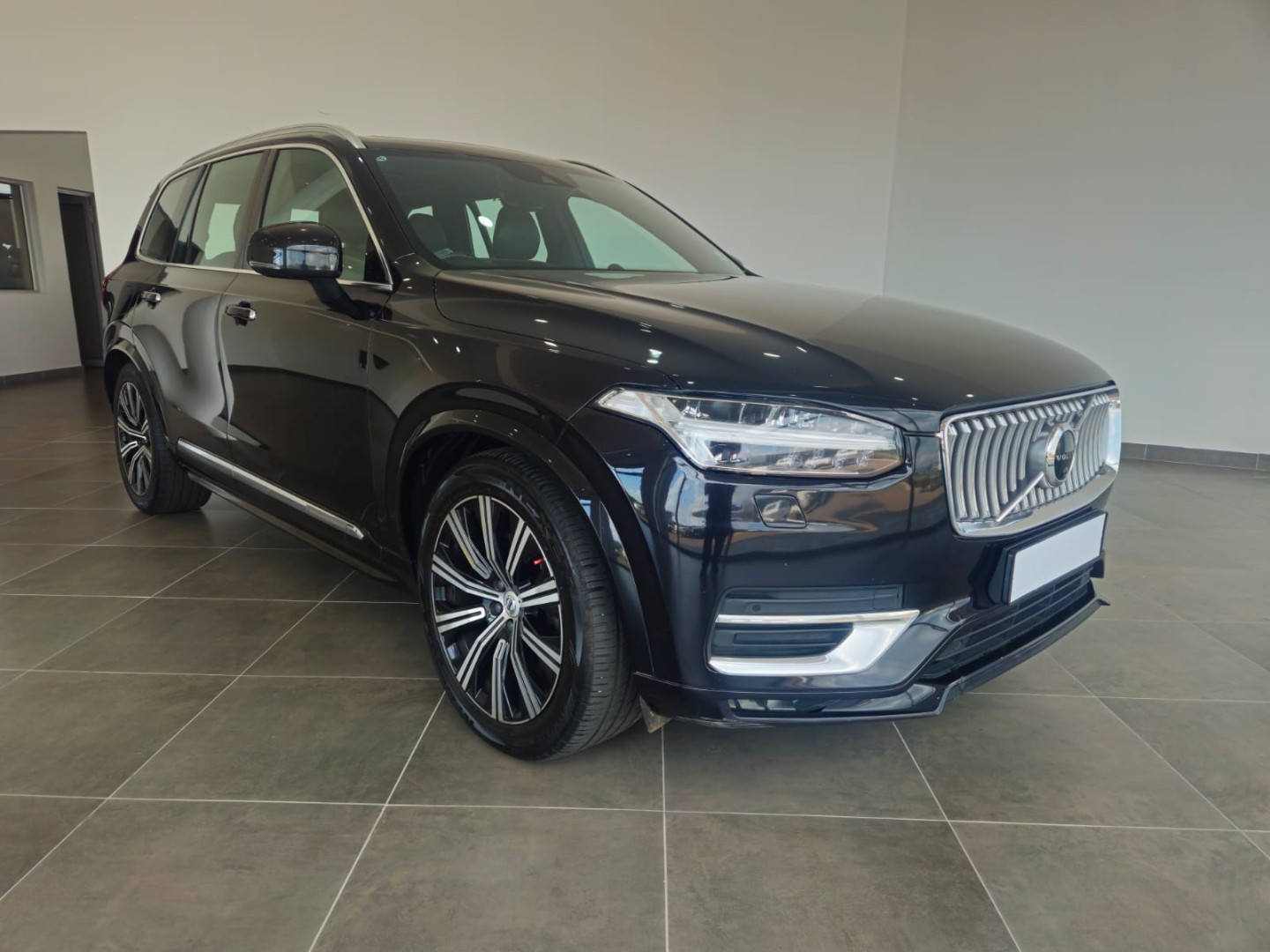 VOLVO XC90 D5 INSCRIPTION AWD 6 SEATER, image 1