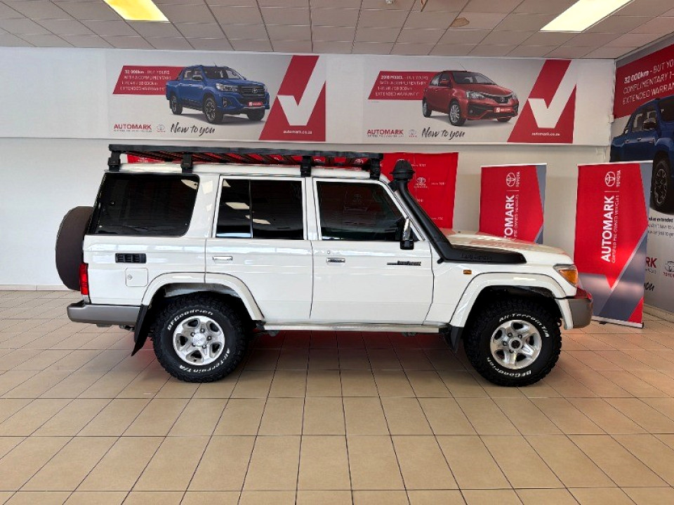 TOYOTA LANDCRUISER 76 4.5D V8 S/W, image 2