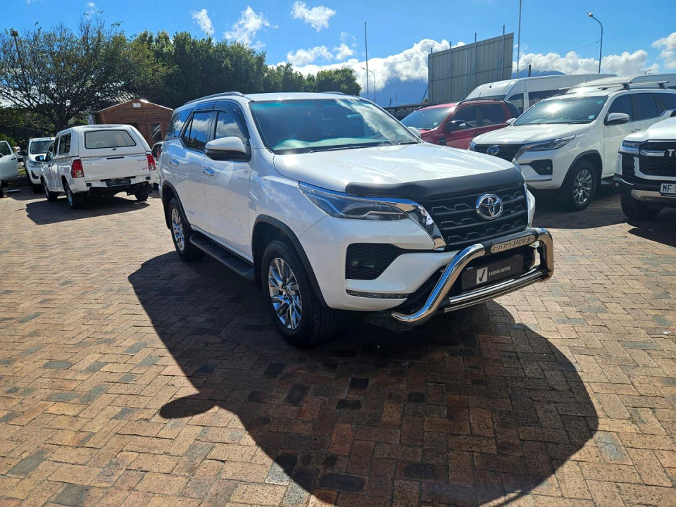 TOYOTA FORTUNER 2.8GD-6 R/B A/T, image 1