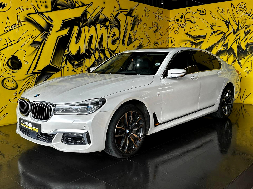 BMW 750i M Sport, image 2