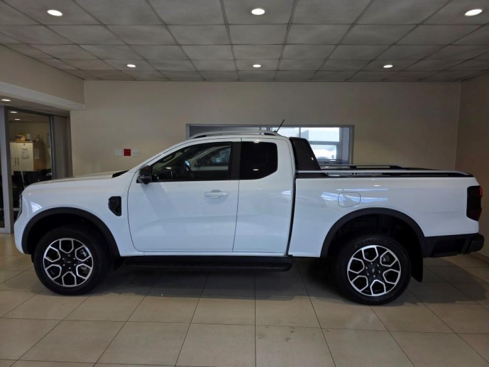 Ford Ranger 2.0D Bi Turbo Wildtrak HR A/T 4X4 Super Cab P/U, image 2