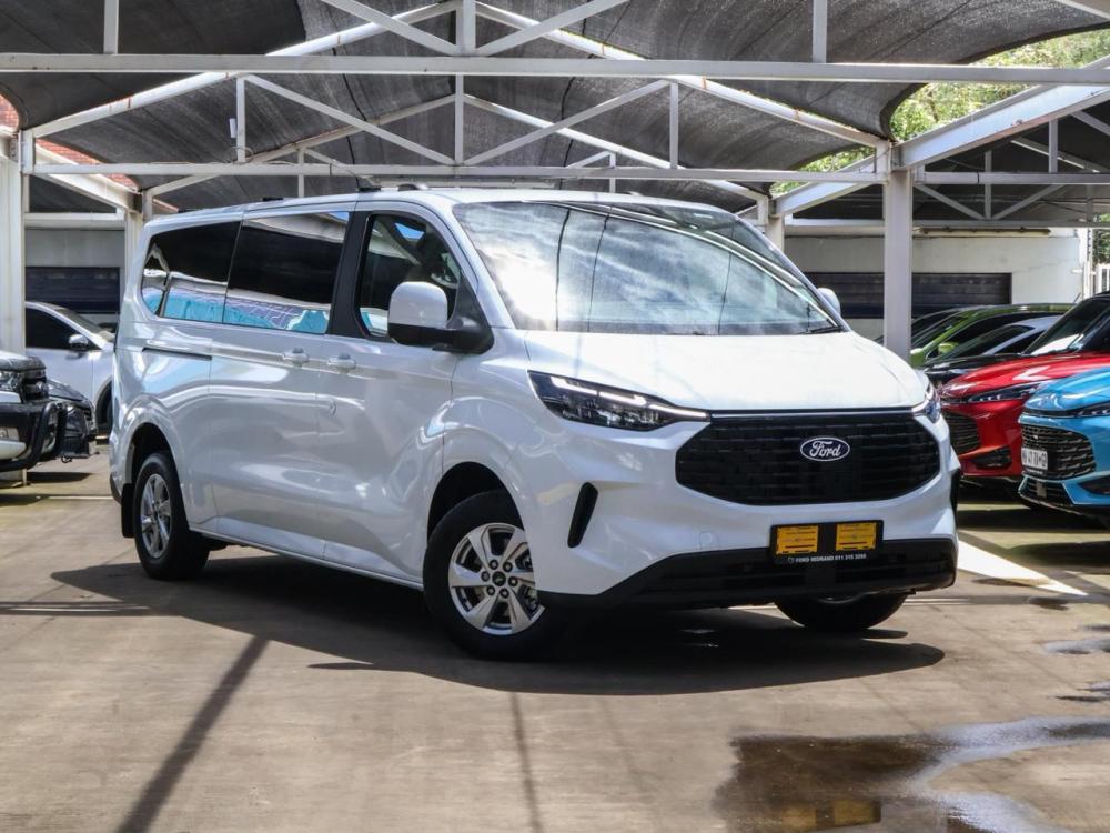 Ford Tourneo Custom Trend 2.0L Diesel 8AT 4x2 LWB Bus, image 1