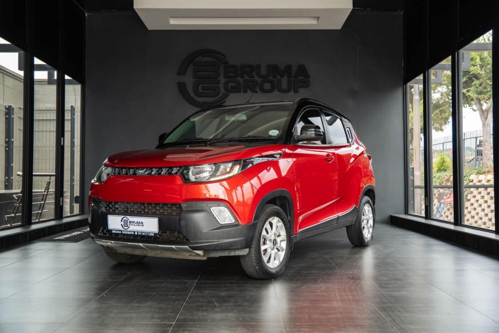 Mahindra KUV100 Nxt K8 mFalcon Petrol 1.2, image 1