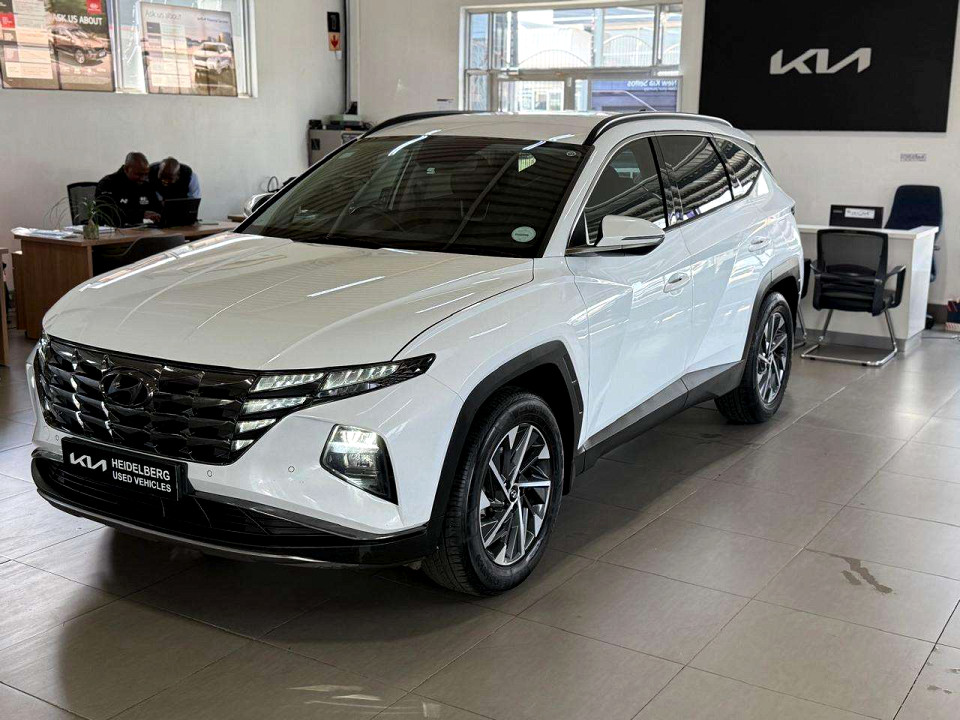 HYUNDAI TUCSON 2.0 EXECUTIVE A/T, image 1