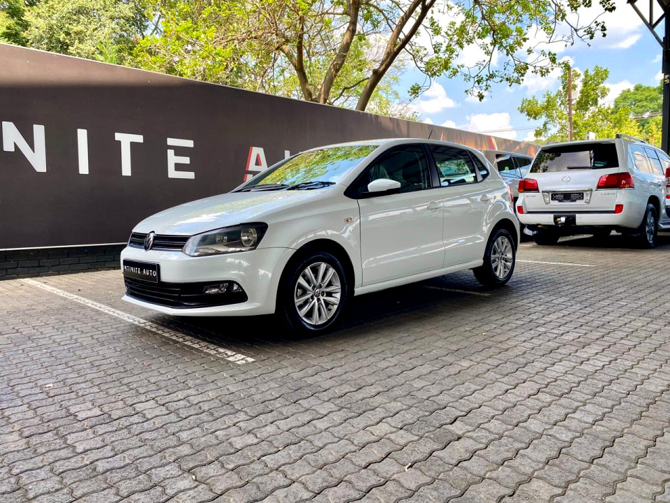 VOLKSWAGEN POLO VIVO 1.4 COMFORTLINE (5DR), image 1