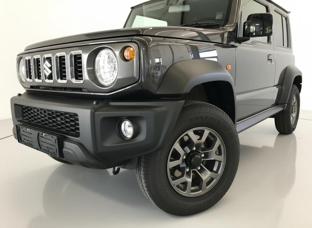Suzuki Jimny 1.5 GLX 5Dr, image 2
