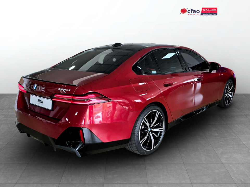 BMW 520d M SPORT PRO, image 2