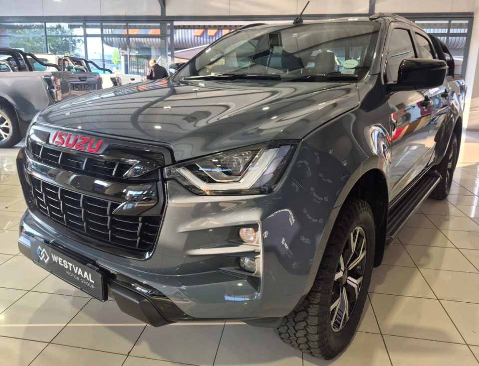 ISUZU D-MAX 1.9 Ddi HR X-RIDER A/T D/C P/U, image 2