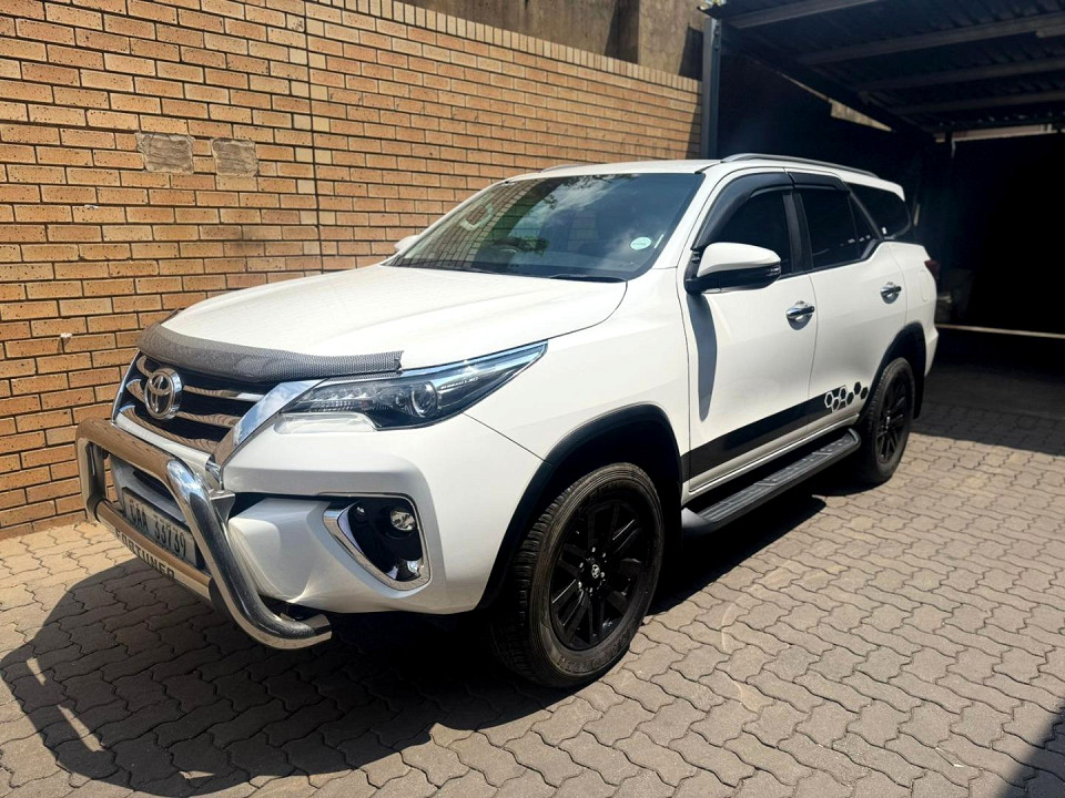 TOYOTA FORTUNER 2.8GD-6 R/B A/T, image 1