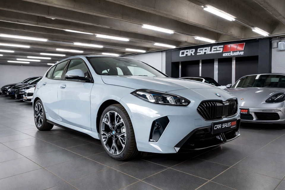 BMW 118 A/T (F70), image 1